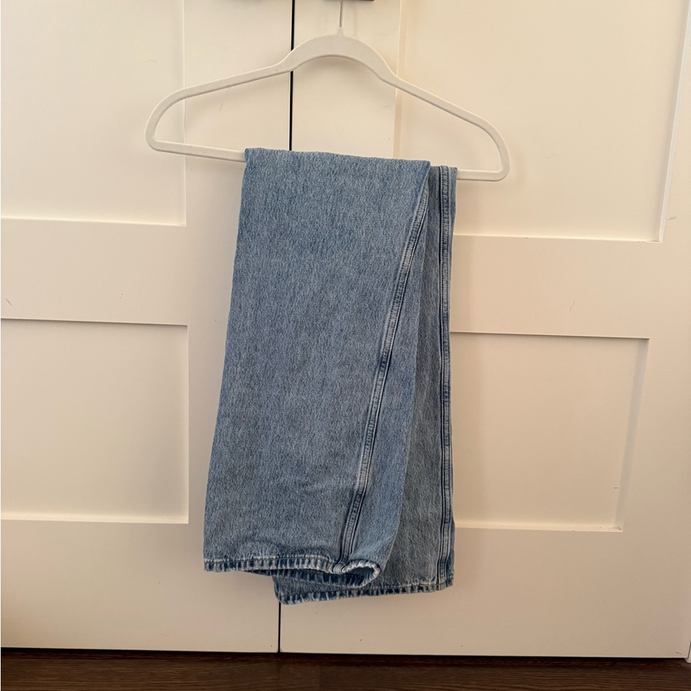 Hollister Light Blue Low-Rise Baggy Jeans